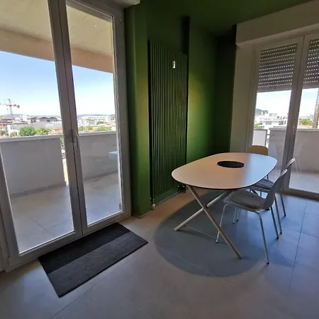 Jungle Apartment Pesaro